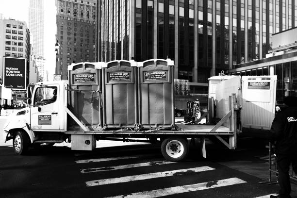 Best Portable restroom trailer rental  in Cumberland, KY